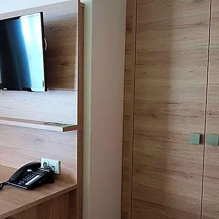 Prinz Heinrich Hotel 3*