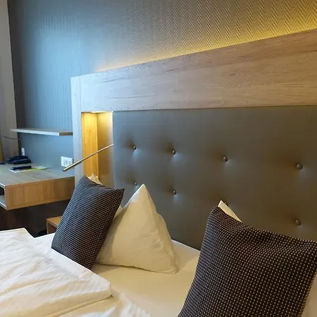 Hotel Prinz Heinrich 3*